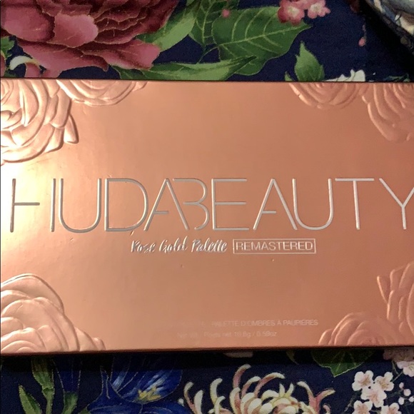 HB+REMASTERED4.jpg?format=1500w Huda Beauty Rose Gold Remastered  Palette 🎨 ! 😍